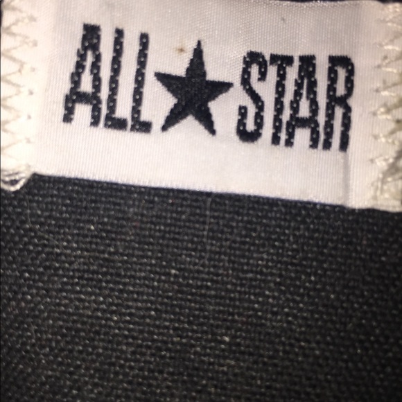 Cute Converse shoes💕 - Picture 5 of 5